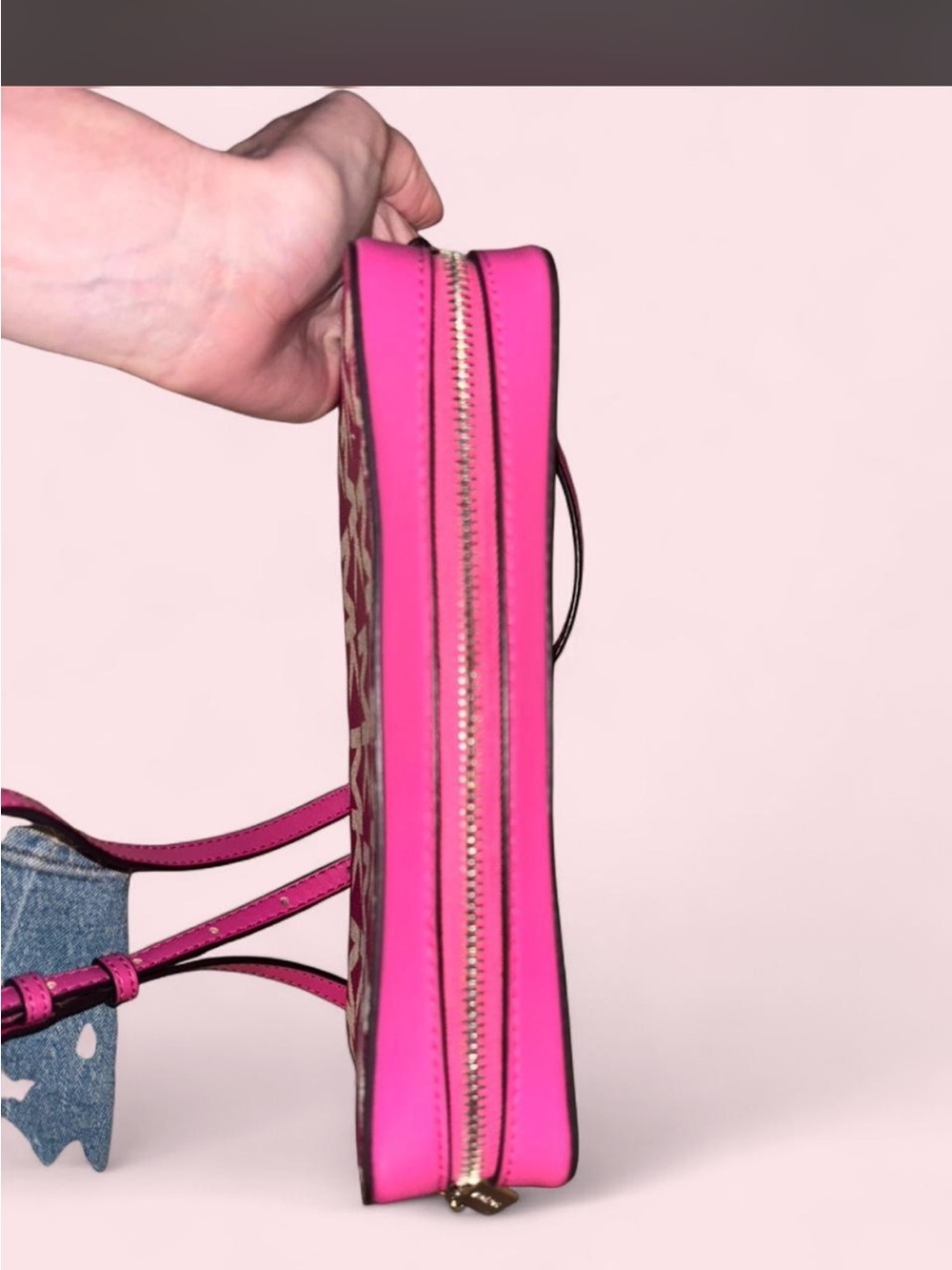 Michael Kors Jet Set Camera Bag Fuchsia MK Logo Crossbody Bag with Chain Strap - Picture 5 of 6